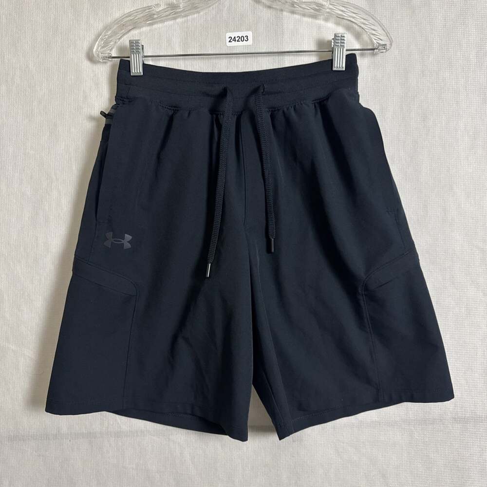 Under Armour Men's Small Black Polyester Sportstyle Woven 9.5" Cargo Shorts